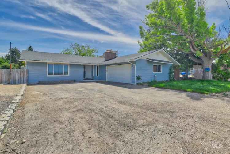 Single-family house For Sale in Caldwell, Idaho