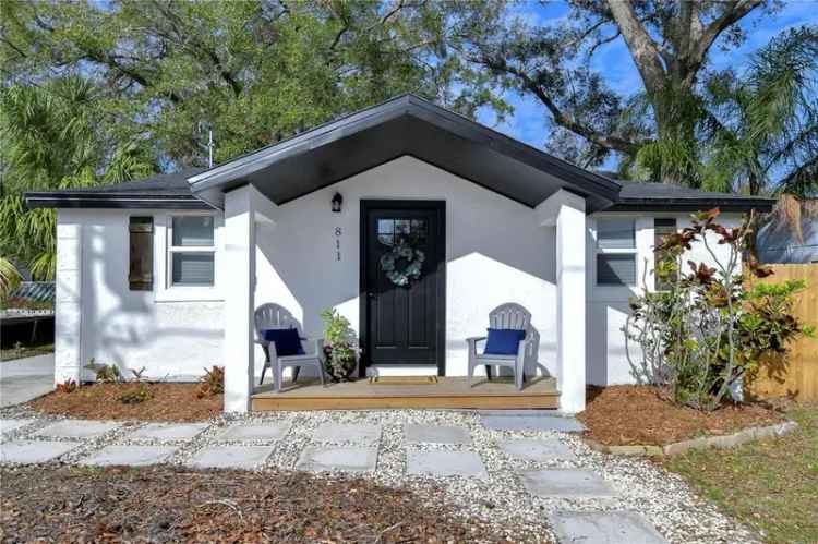 Single-family house For Sale in 811, West Hiawatha Street, Tampa, Florida