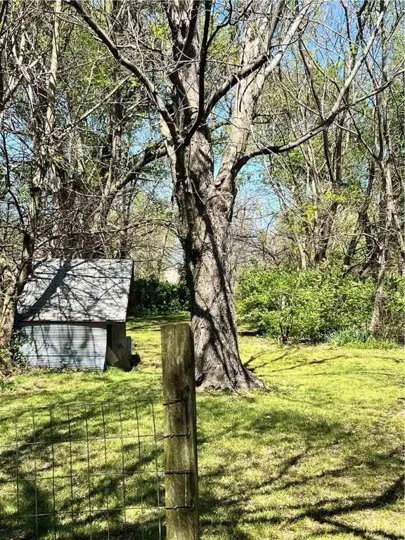 Land For Sale in 506, Caudle Avenue, Springdale, Arkansas