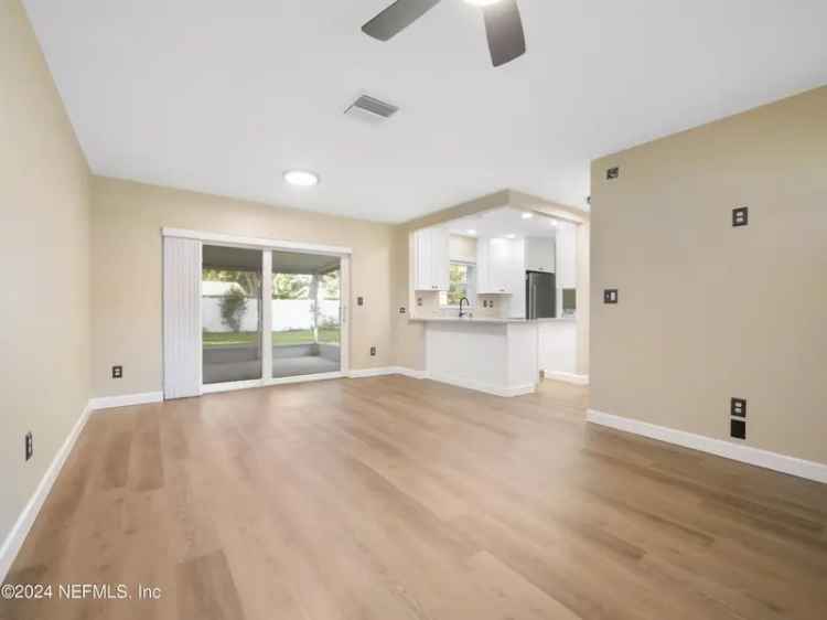 Single-family house For Sale in 198, Estancia Street, Saint Augustine Shores, Florida