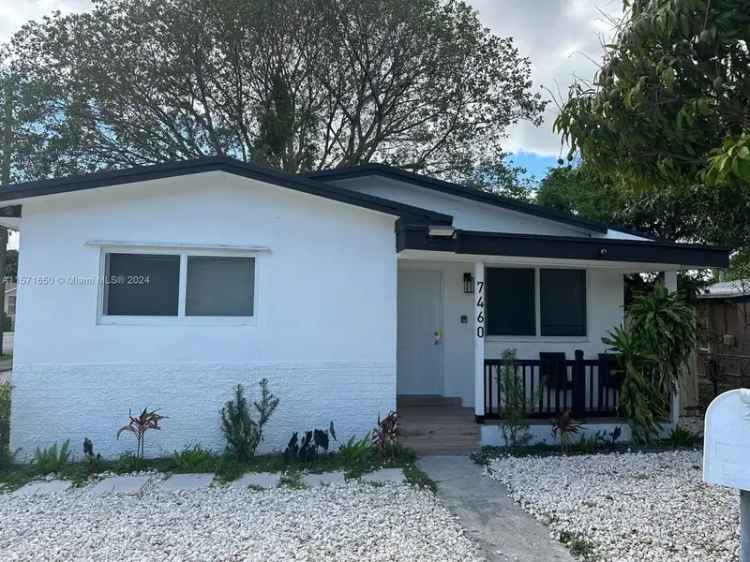 Single-family house For Sale in 7460, Northwest 17th Avenue, Miami, Florida