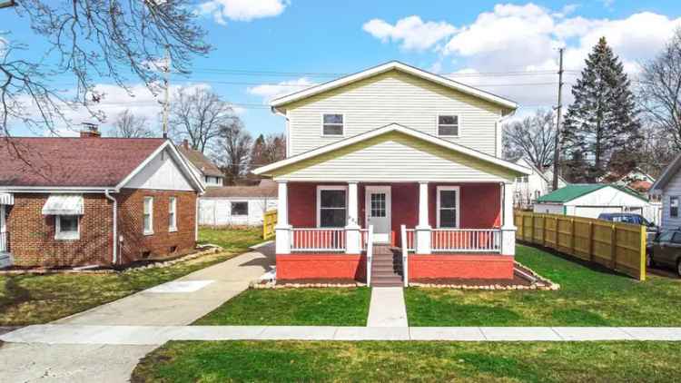 Single-family house For Sale in 807, Division Street, La Porte, Indiana