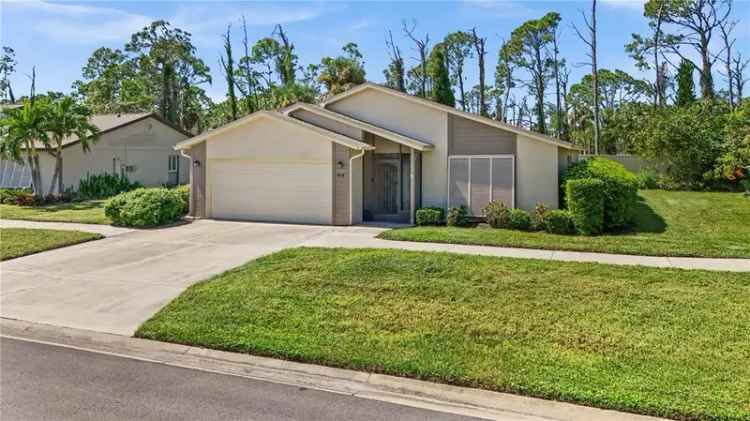 Single-family house For Sale in 404, Cypress Forest Drive, Englewood, Florida