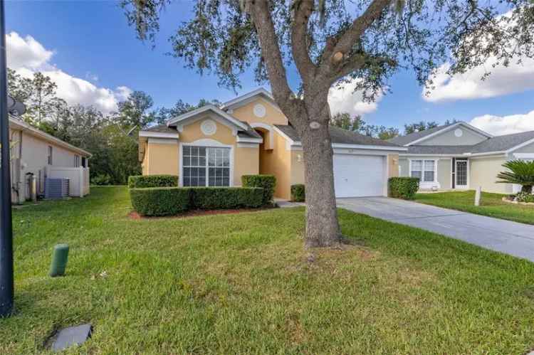 Single-family house For Sale in 3179, Stonehurst Circle, Kissimmee, Florida