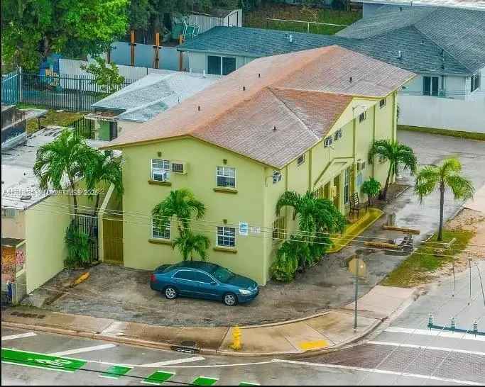 Multi-family house For Sale in 1500, Northwest 69th Terrace, Miami, Florida