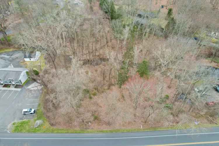 Land For Sale in 149, Mount Pleasant Road, Newtown, Connecticut