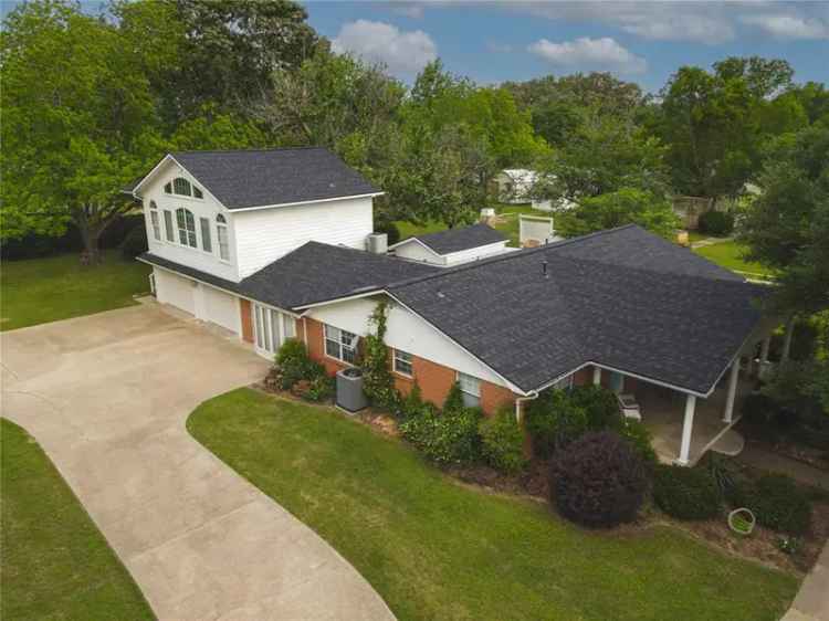 Single-family house For Sale in 1814, Robbins Road, Athens, Texas