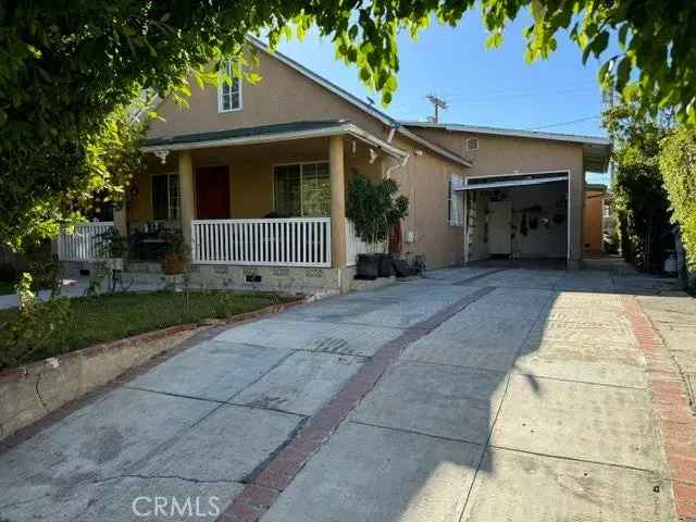 Multi-family house For Sale in Los Angeles, California