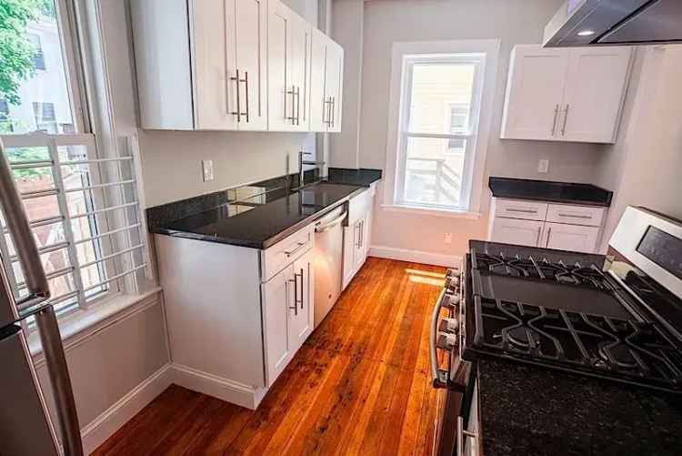 3 Bed 1 Bath Apartment near MIT - Cambridgeport