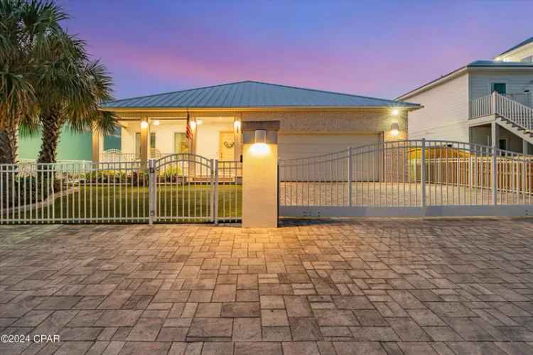 Single-family house For Sale in Panama City Beach, Florida