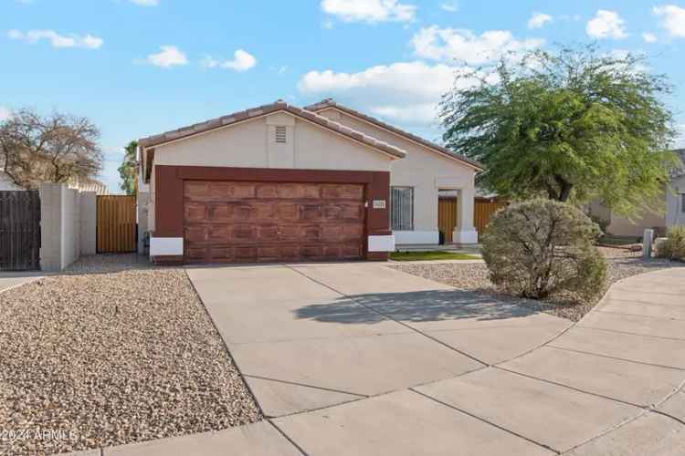 Single-family house For Sale in 16275, West Buchanan Street, Goodyear, Arizona