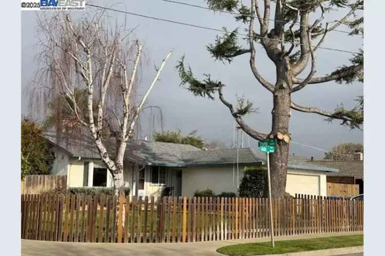 Single-family house For Sale in Fremont, California