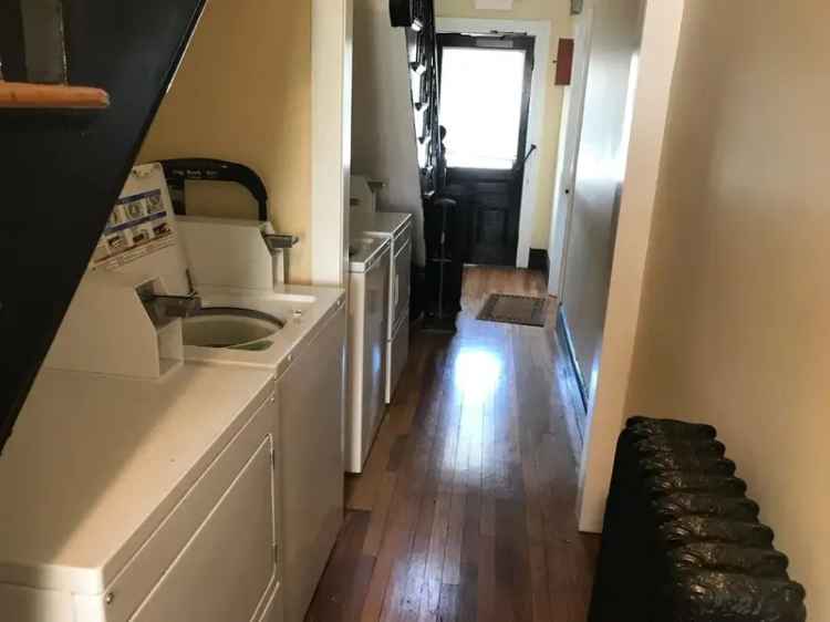 Apartment Unit for Rent