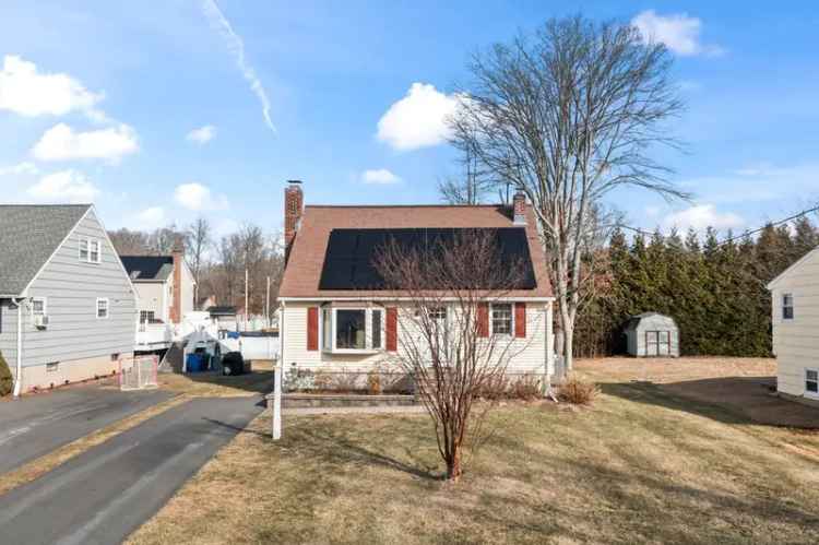 Single-family house For Sale in 29, Postman Highway, North Haven, Connecticut