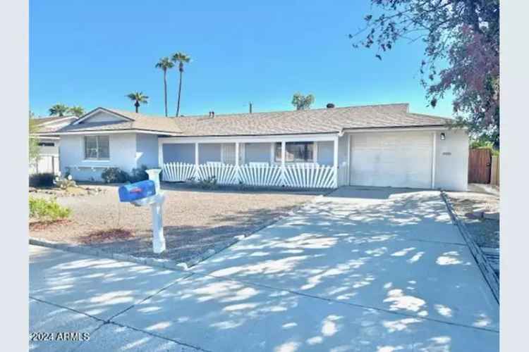 Single-family house For Sale in 11439, North Hagen Drive, Sun City, Arizona