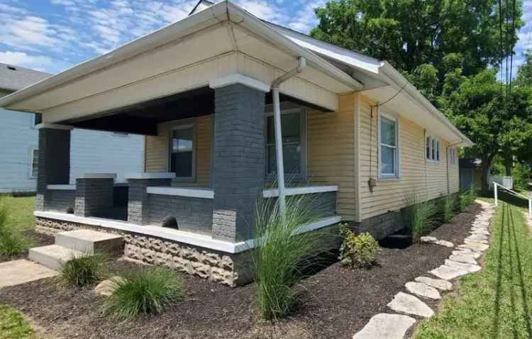 Single-family house For Sale in 624, Richmond Avenue, Richmond, Indiana