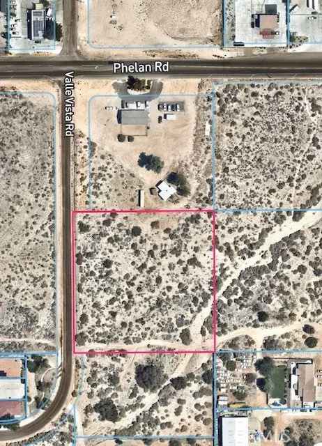 Land For Sale in Phelan, California