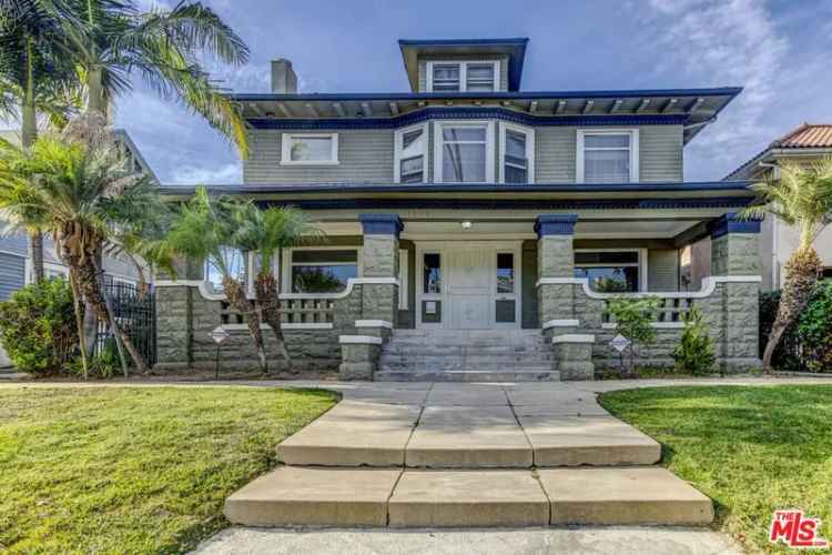 Multi-family house For Sale in 1241, 3rd Avenue, Los Angeles, California