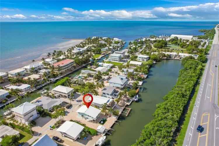 Single-family house For Sale in 158, Iroquois Drive, Islamorada, Florida