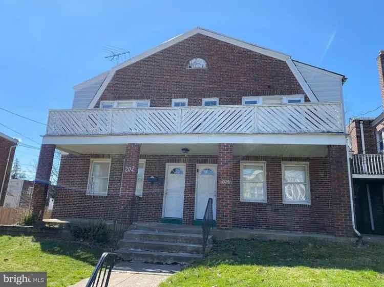 Multi-family house For Sale in Wilmington, Delaware