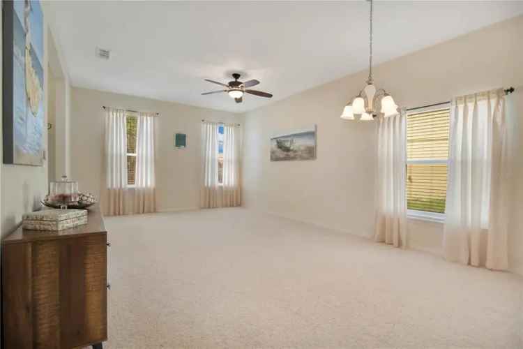 Single-family house For Sale in 1033, Hacienda Circle, Kissimmee, Florida