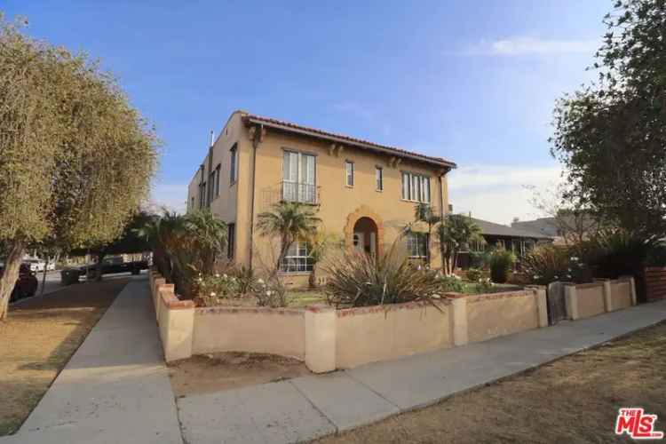 Multi-family house For Sale in 1500, Hauser Boulevard, Los Angeles, California