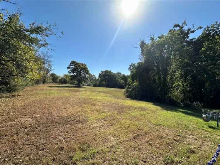 Land For Sale in Rogers, Arkansas