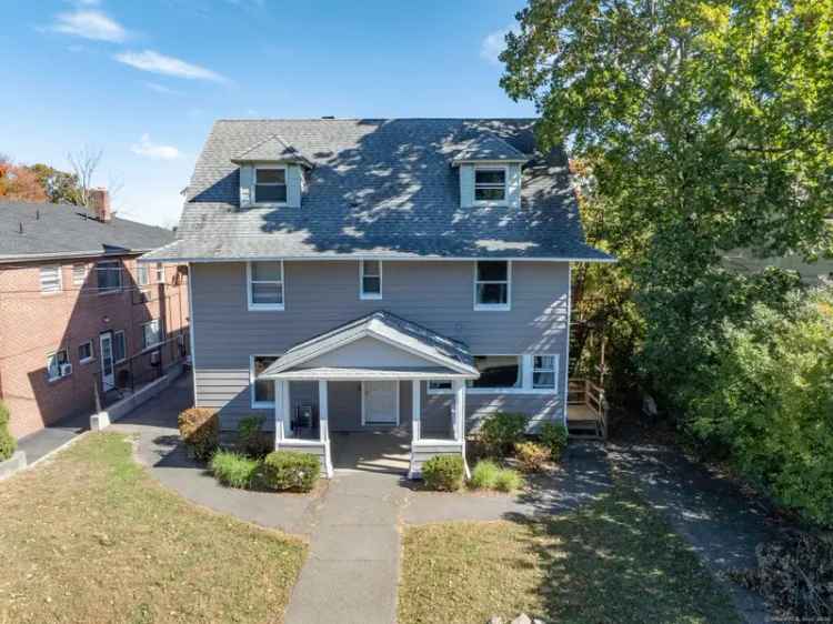 Multi-family house For Sale in 51, Fairfield Avenue, Norwalk, Connecticut