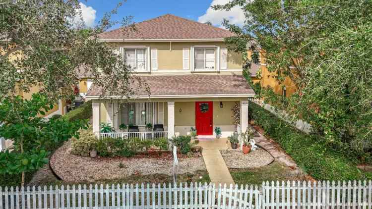 Single-family house For Sale in Lantana, Florida