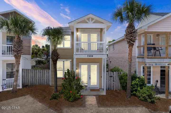 Single-family house For Sale in 7506, Thomas Drive, Panama City Beach, Florida