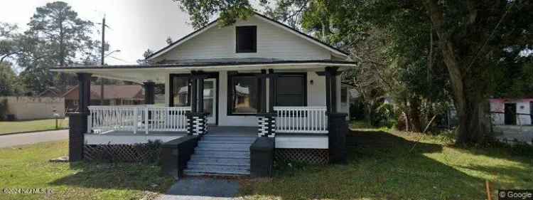 Single-family house For Sale in Jacksonville, Florida