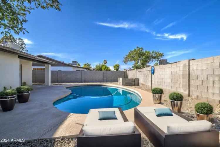 Single-family house For Sale in Glendale, Arizona