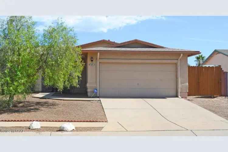 Single-family house For Sale in Tucson, Arizona