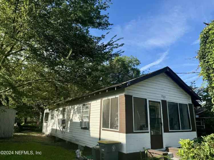 Single-family house For Sale in 1964, West 6th Street, Jacksonville, Florida