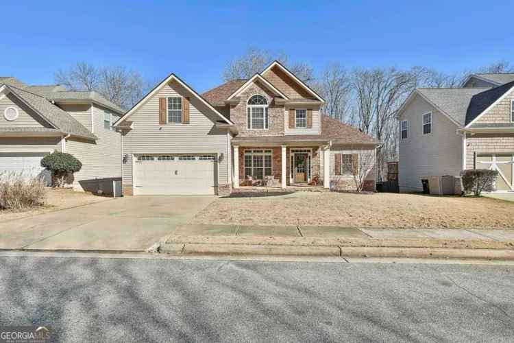 Single-family house For Sale in 176, Fairway Drive, Newnan, Georgia