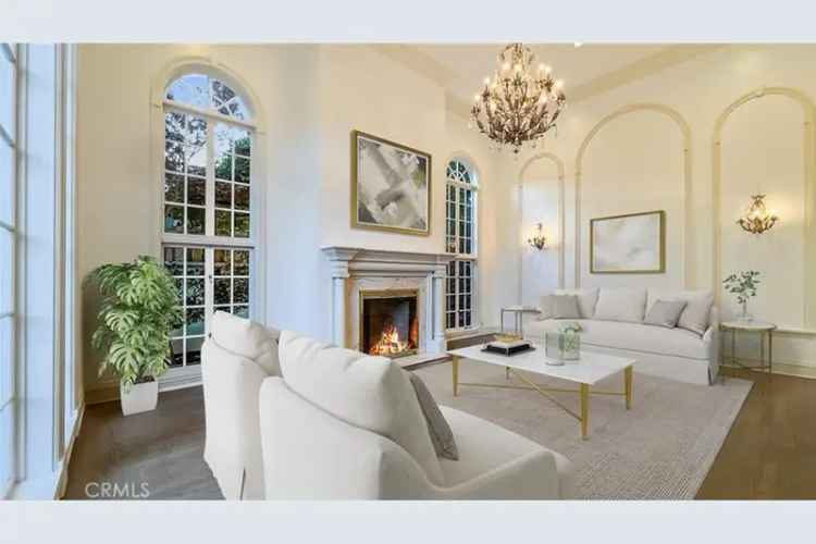 Single-family house For Sale in 710, North Rodeo Drive, Beverly Hills, California