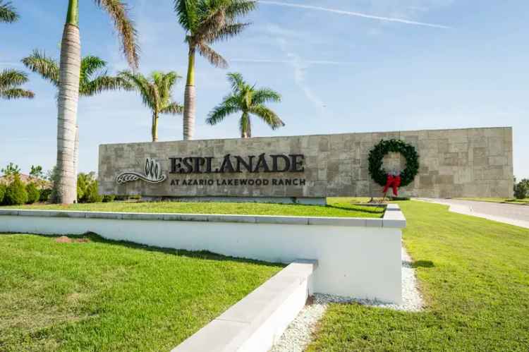 2 Bed 2 Bath Villa in Lakewood Ranch Golf Community