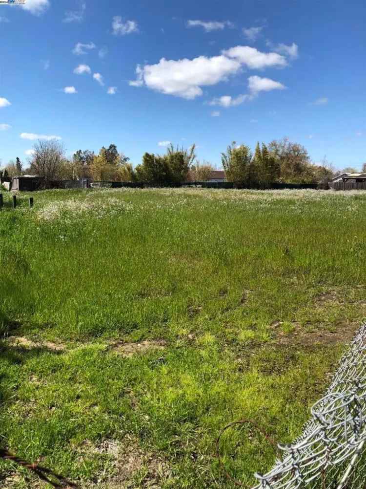 Land For Sale in Sacramento, California