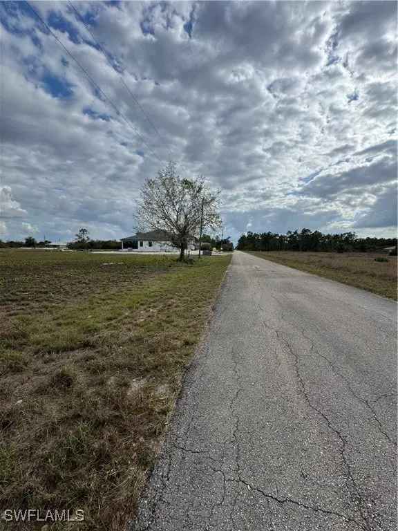 Land For Sale in 1410, Irving Avenue, Florida