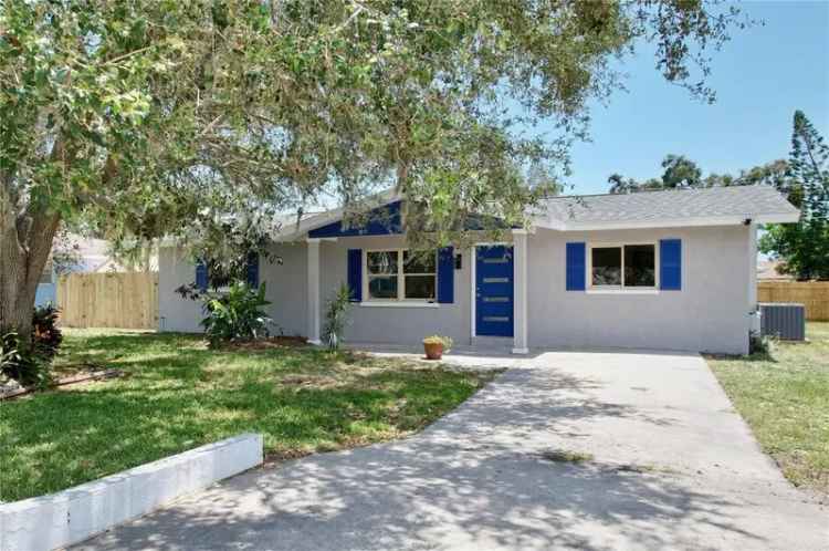 Single-family house For Sale in 430, Tanager Road, Venice Gardens, Florida