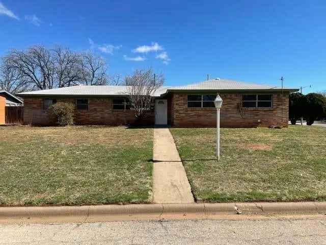 Single-family house For Sale in 915, Westwood Drive, Abilene, Texas