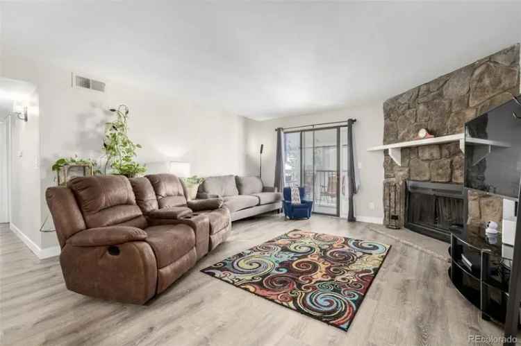 Condo For Sale in 943, South Zeno Way, Aurora, Colorado