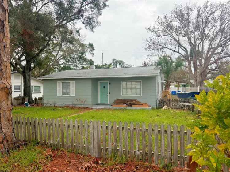 Single-family house For Sale in 7209, Park Street South, Saint Petersburg, Florida