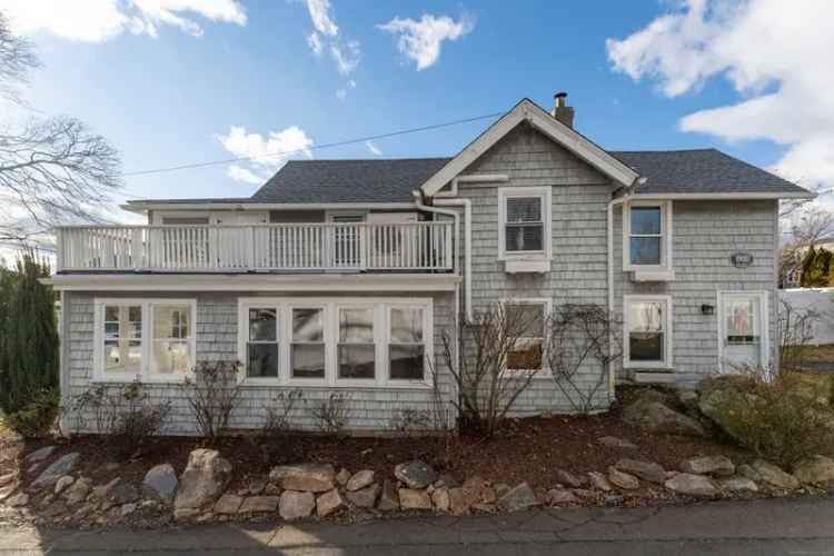 Single-family house For Sale in 100, Beckett Avenue, Branford, Connecticut