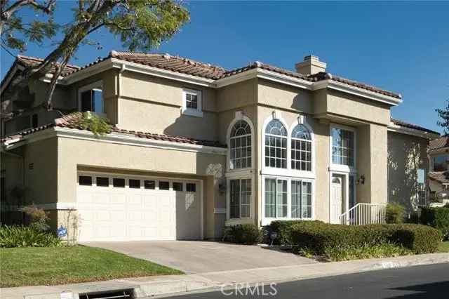 Single-family house For Sale in 5440, Ryan Drive, Yorba Linda, California