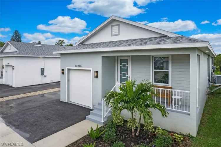 Single-family house For Sale in Bonita Springs, Florida