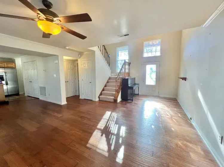 3 Bed 2.5 Bath Home in Raleigh NC Near Parks and Freeways