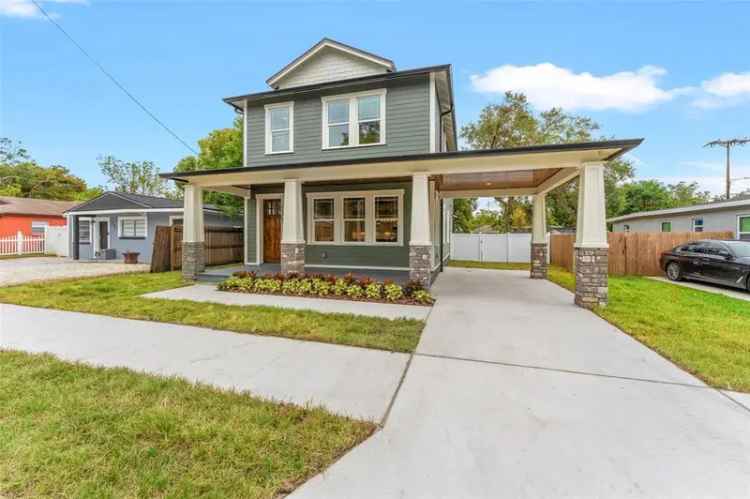 Single-family house For Sale in Tampa, Florida