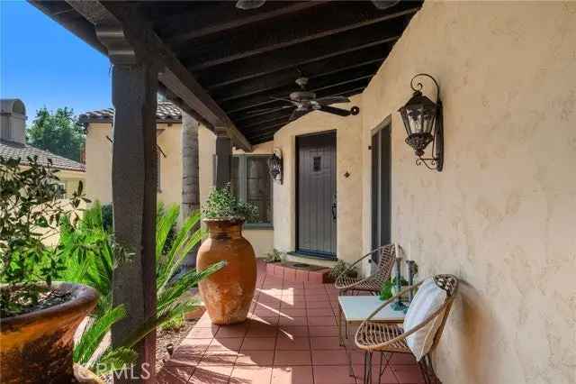 Single-family house For Sale in 11150, Hortense Street, Los Angeles, California