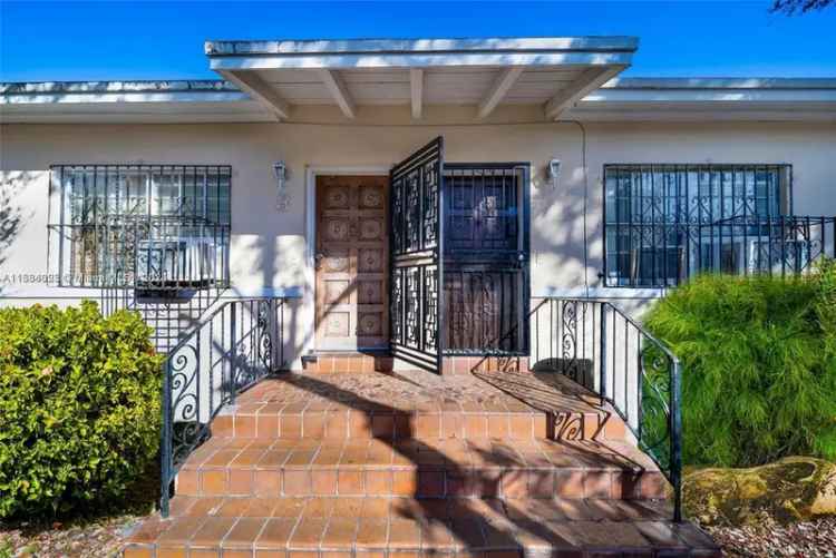 Multi-family house For Sale in 1325, Southwest 6th Street, Miami, Florida